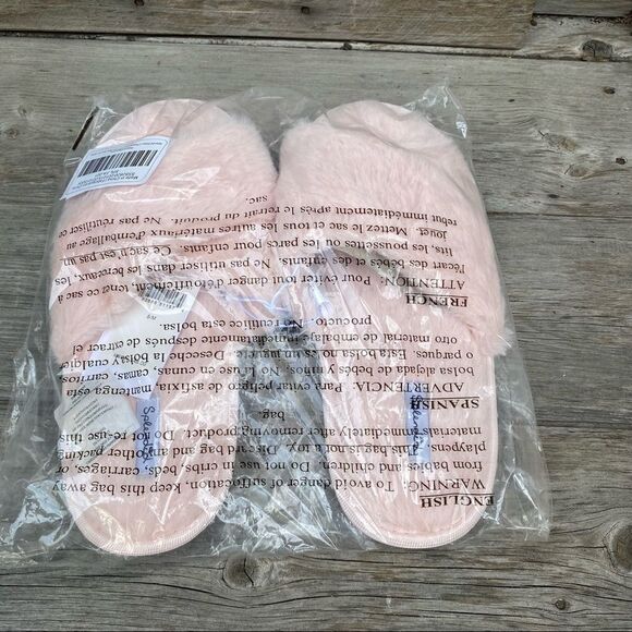 Splendid Cross Slide Slippers size small/ medium NWT - Picture 9 of 9